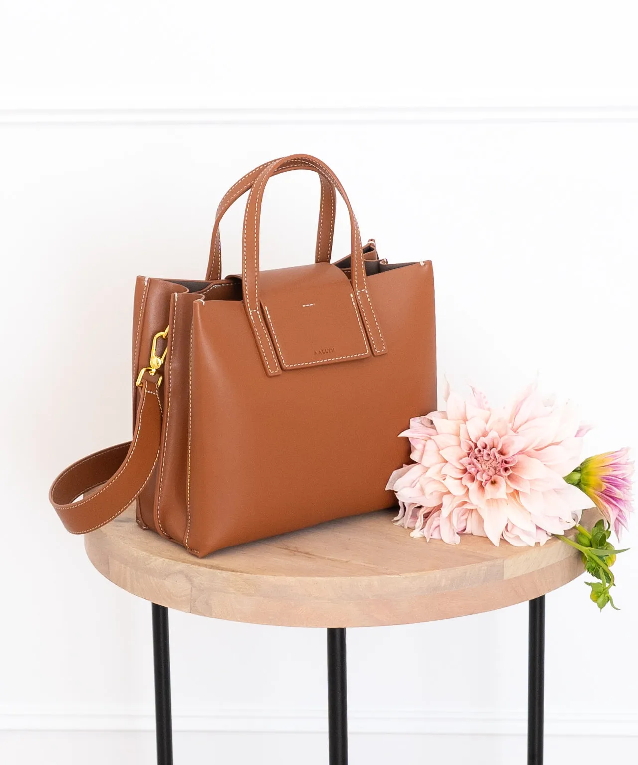 Stella Satchel (Medium)